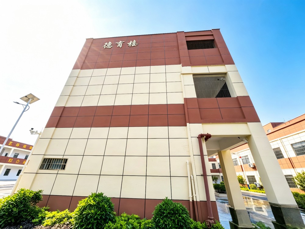 全封闭叛逆小孩改变，南通家长如何为孩子找到可靠出路？